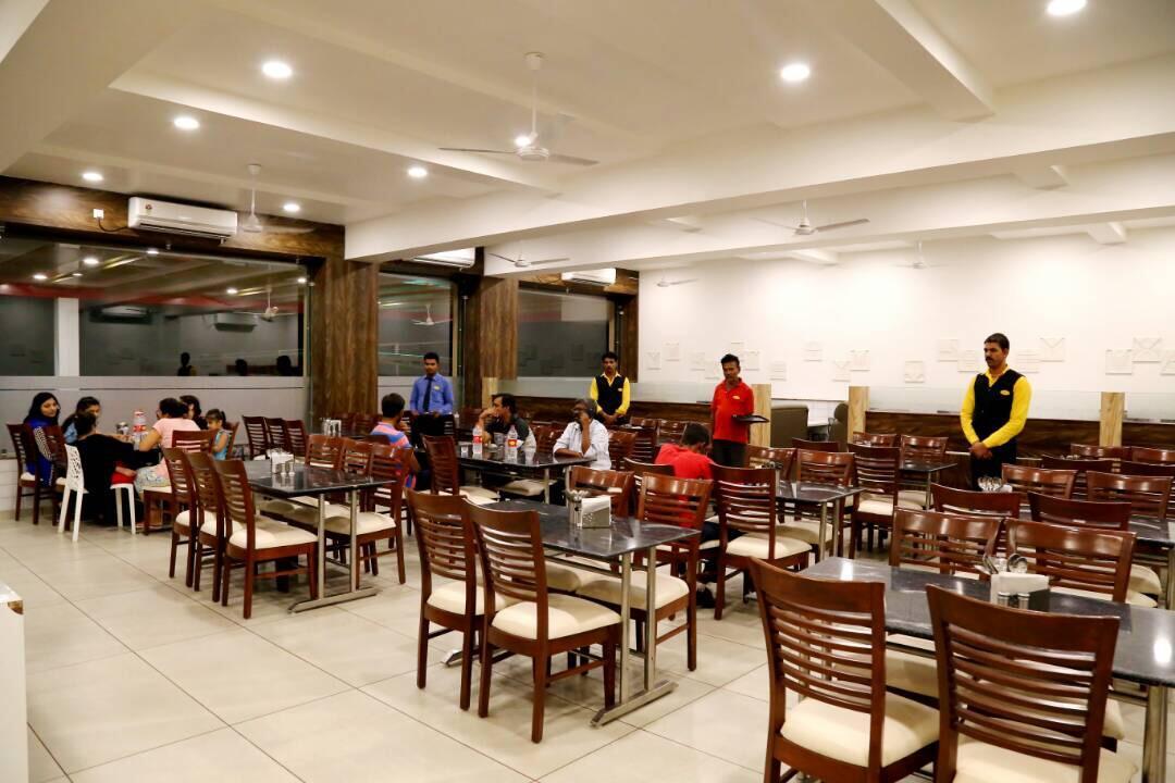 Virat Hotel & Guest House Rādhanpur Εξωτερικό φωτογραφία